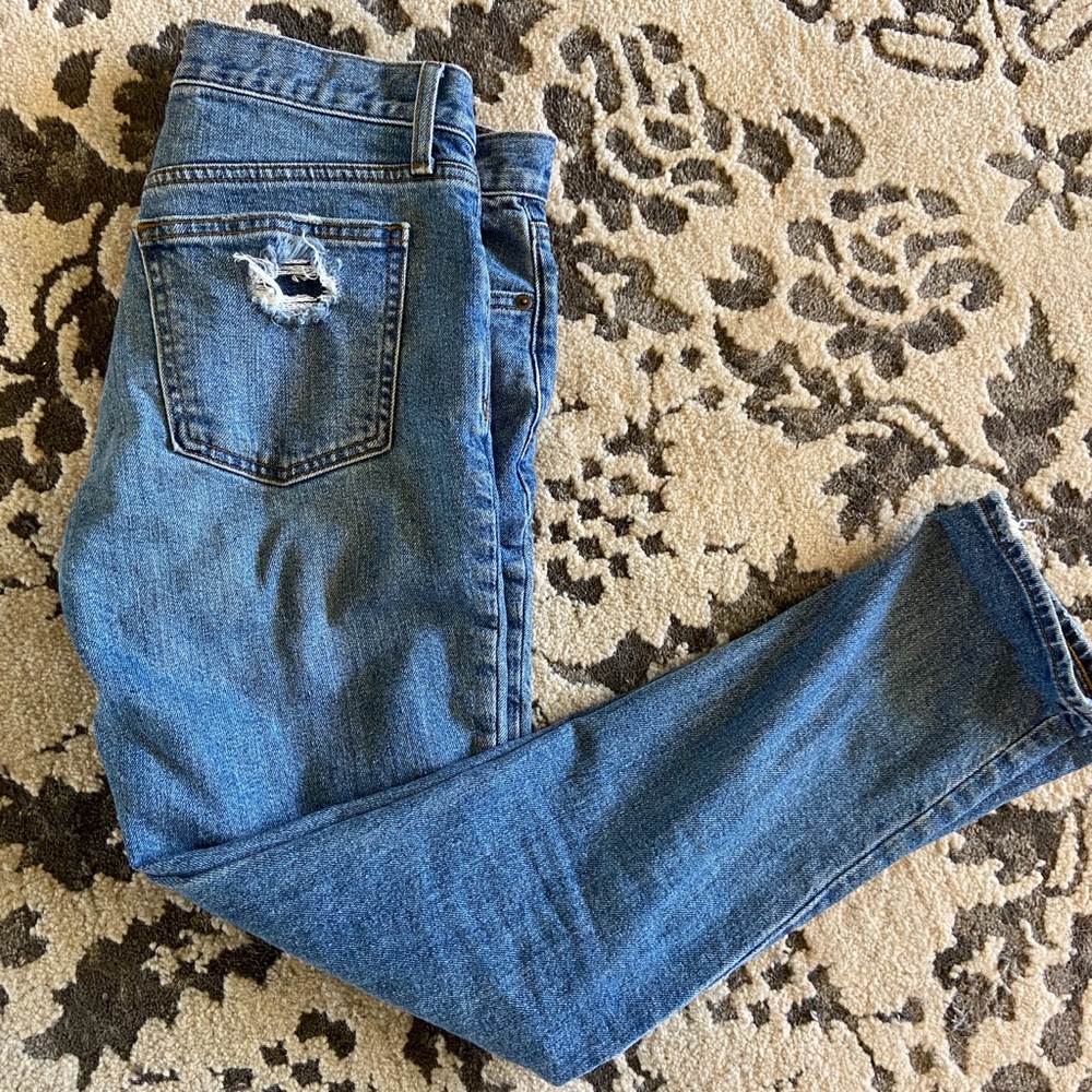 ‼️SOLD‼️gap best girlfriend jeans